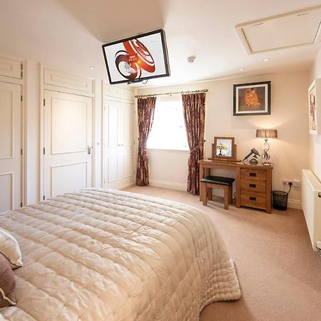 Oberon River View Apartment Bourton-on-the-Water Zewnętrze zdjęcie